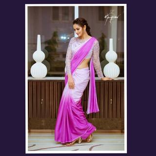 Shanvi Srivastava feet photo 4