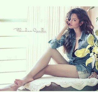 Shanvi Srivastava feet photo 16