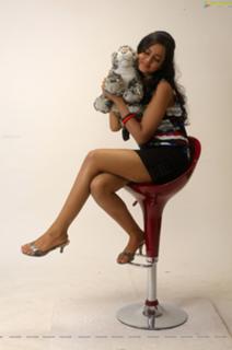 Shanvi Srivastava feet photo 11