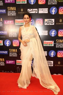 Shanvi Srivastava feet photo 12