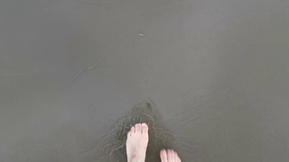 Sharla in Japan feet photo 10