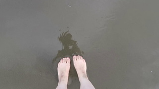 Sharla in Japan feet photo 9