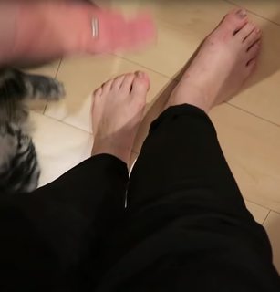 Sharla in Japan feet photo 20