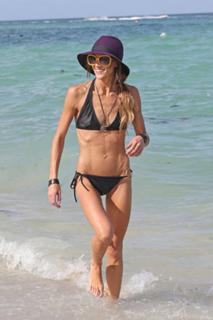 Sharni Vinson feet photo thumbnail