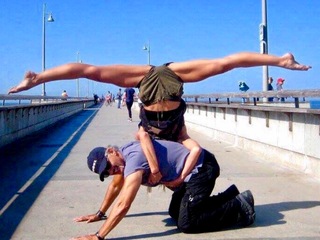 Sharni Vinson feet photo thumbnail