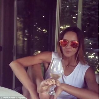 Sharni Vinson feet photo thumbnail