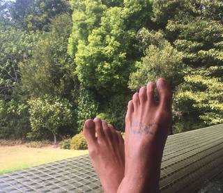 Sharni Vinson feet photo thumbnail