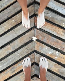 Sharni Vinson feet photo thumbnail