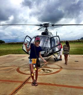 Sharni Vinson feet photo thumbnail