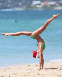 Sharni Vinson feet photo thumbnail