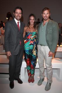 Sharni Vinson feet photo thumbnail