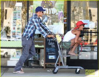 Sharni Vinson feet photo thumbnail