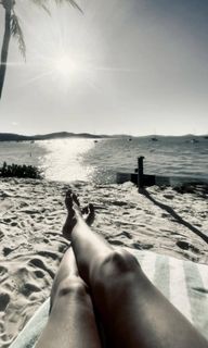 Sharni Vinson feet photo thumbnail