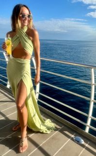 Sharni Vinson feet photo thumbnail