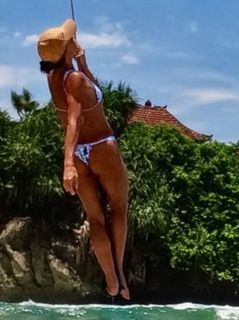 Sharni Vinson feet photo thumbnail