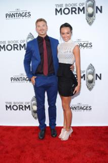 Sharni Vinson feet photo thumbnail