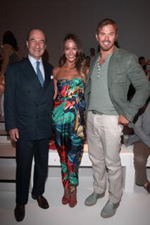 Sharni Vinson feet photo thumbnail