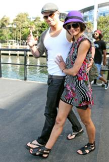 Sharni Vinson feet photo thumbnail