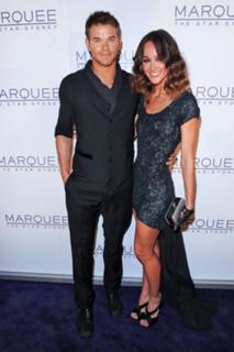 Sharni Vinson feet photo thumbnail