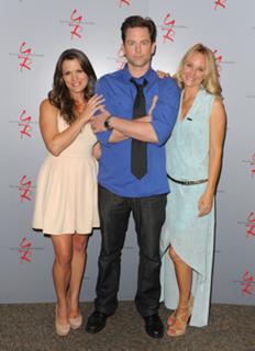 Sharon Case feet photo 5