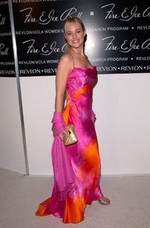 Sharon Case feet photo 6