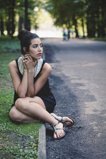 Sharon Dubois feet photo thumbnail