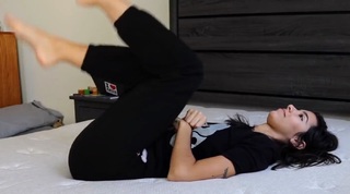 Sharon Dubois feet photo thumbnail