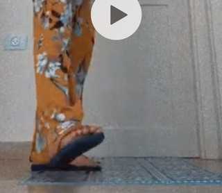 Sharon Dubois feet photo thumbnail