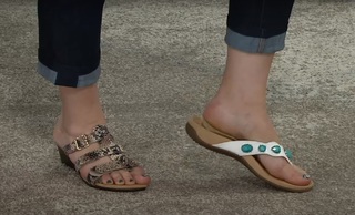 Sharon Faetsch feet photo 1