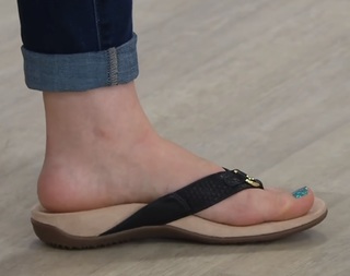Sharon Faetsch feet photo 4