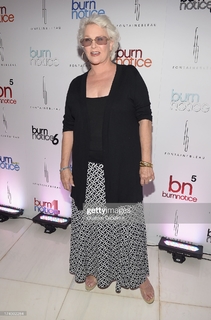 Sharon Gless feet photo 11