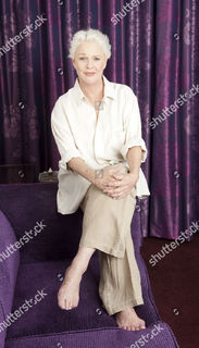 Sharon Gless feet photo 1