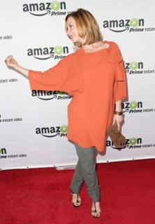 Sharon Lawrence feet photo 3
