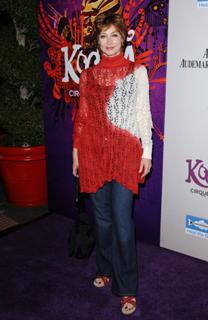 Sharon Lawrence feet photo 4