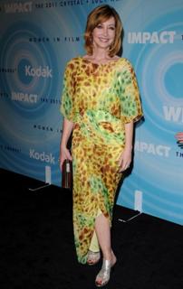 Sharon Lawrence feet photo 6