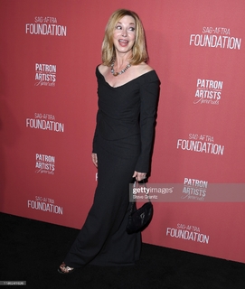 Sharon Lawrence feet photo 2