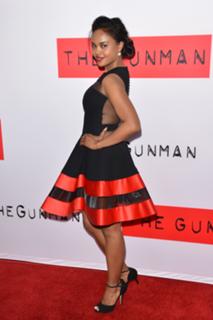 Sharon Leal feet photo 1