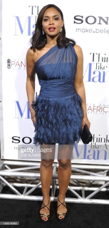 Sharon Leal feet photo 14
