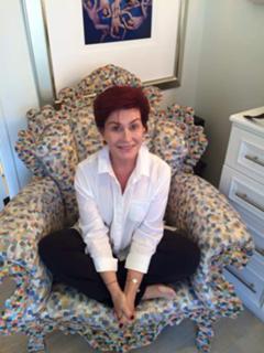 Sharon Osbourne feet photo thumbnail