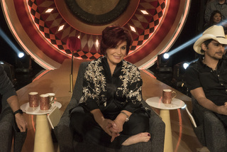 Sharon Osbourne feet photo thumbnail