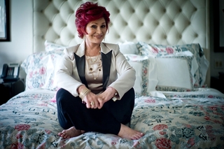 Sharon Osbourne feet photo thumbnail