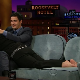 Sharon Osbourne feet photo thumbnail