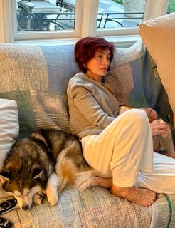 Sharon Osbourne feet photo thumbnail
