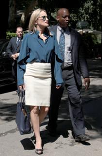 Sharon Stone feet photo thumbnail