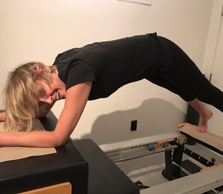 Sharon Stone feet photo thumbnail