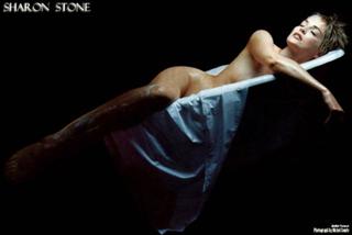 Sharon Stone feet photo thumbnail
