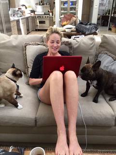 Sharon Stone feet photo thumbnail
