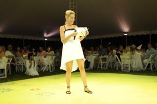 Sharon Stone feet photo thumbnail