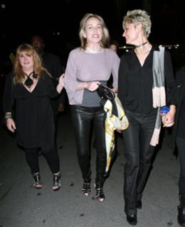 Sharon Stone feet photo thumbnail