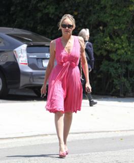 Sharon Stone feet photo thumbnail